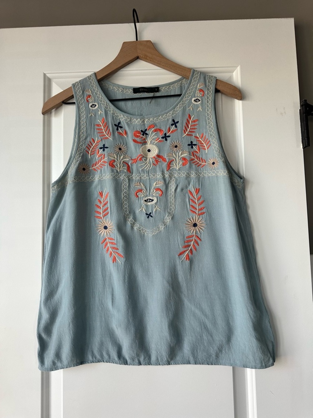 THML Pale Blue Sleeveless Camisole with Coral & Navy Embroidery